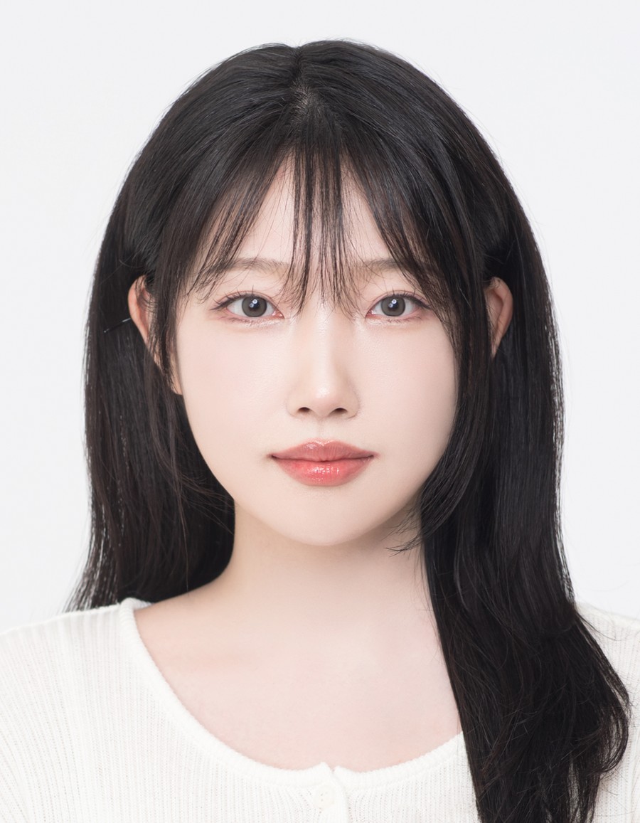 최아인 CHOI AIN
